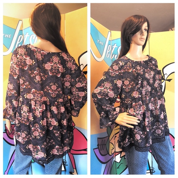 Knox Rose Tops - Navy Blue Floral High-Low Blouse Large Knox Rose